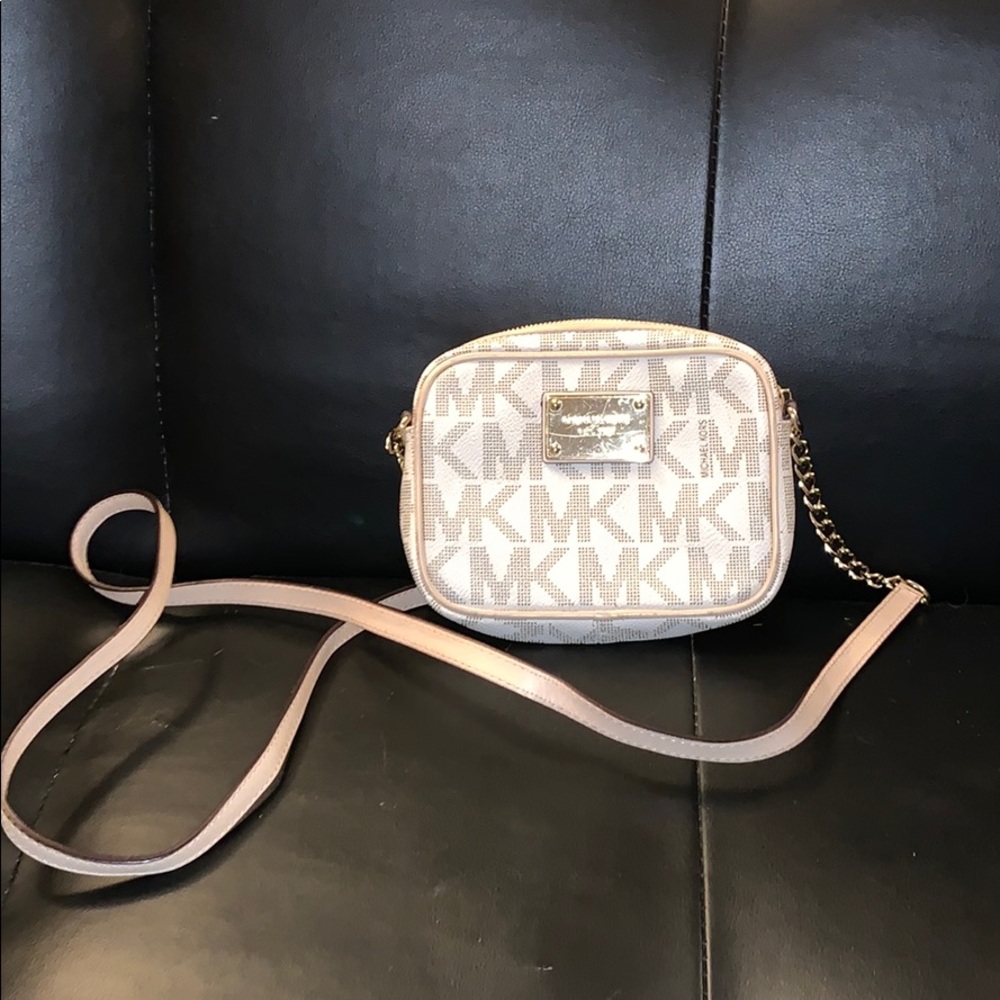 Michael Kors Cross Body bag